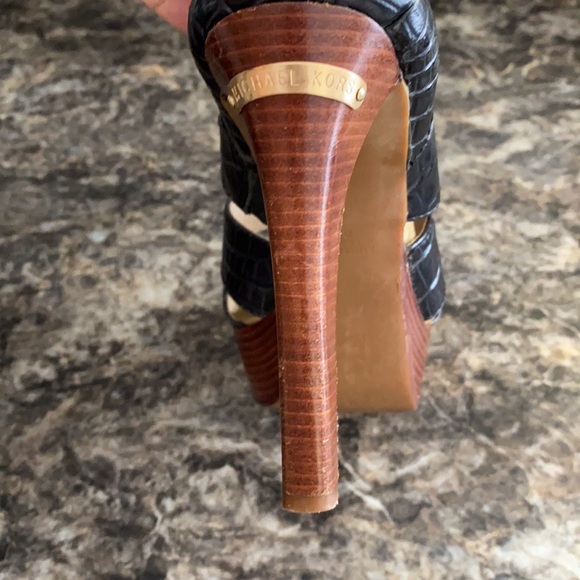 Michael Kors high heels size 6 - Picture 9 of 14